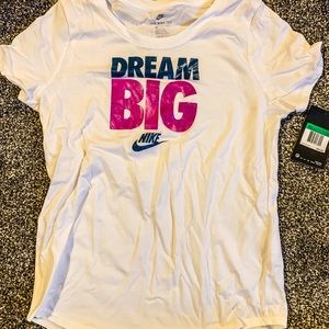 Nike Girls XL Dream Big T-Shirt